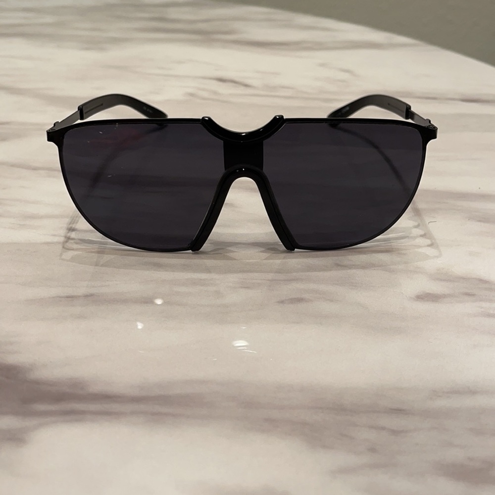 Black sunglasses
